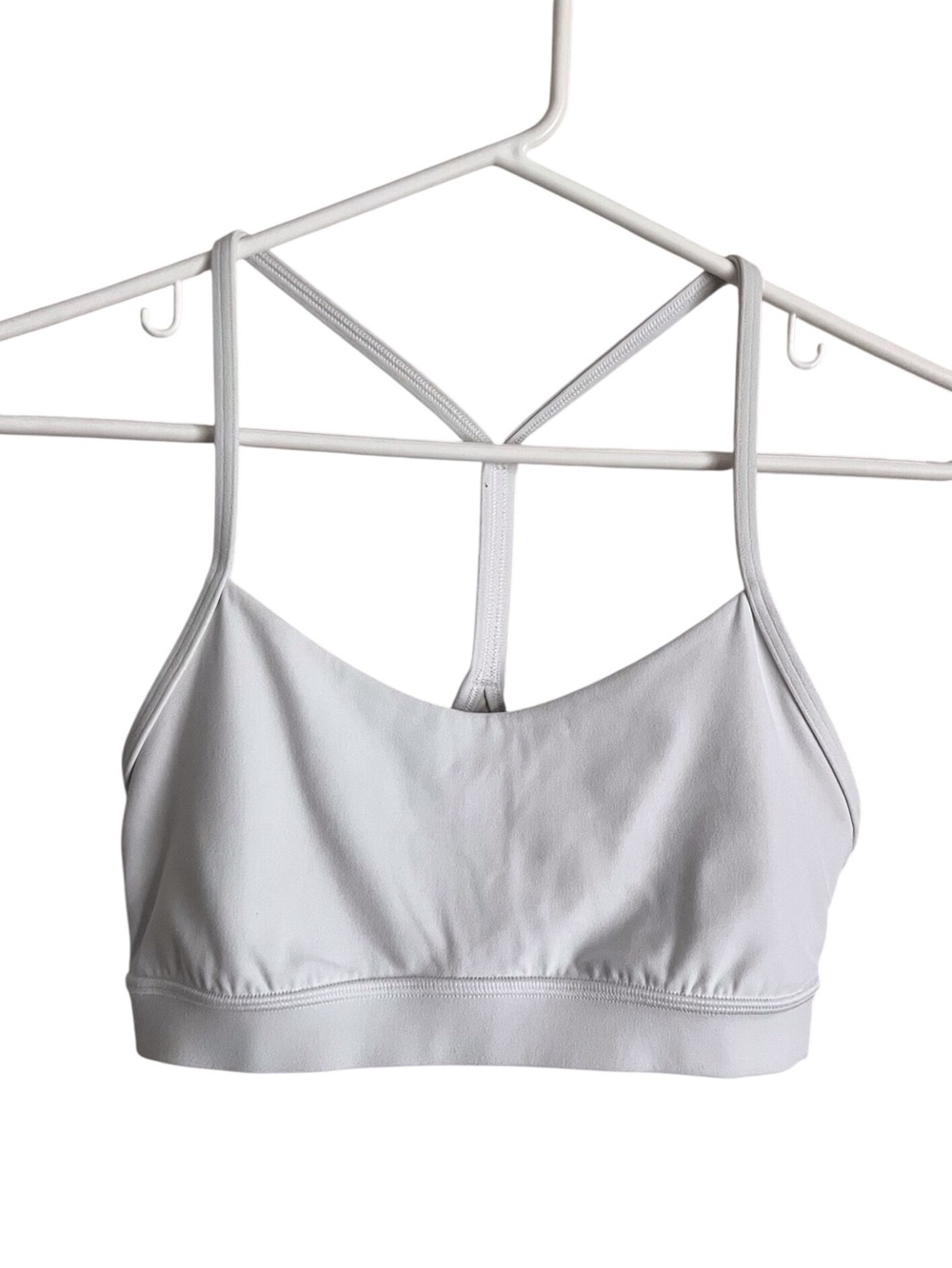 Lululemon White Flow Y Sports Bra Nulu Light Support Yoga Athletic W2CTIS Size 8